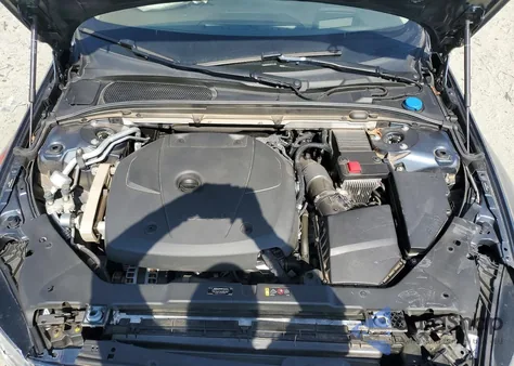 2020 Volvo S60 T5 Momentum z USA, uszkodzony, nr VIN 7JR102FK9LG06353